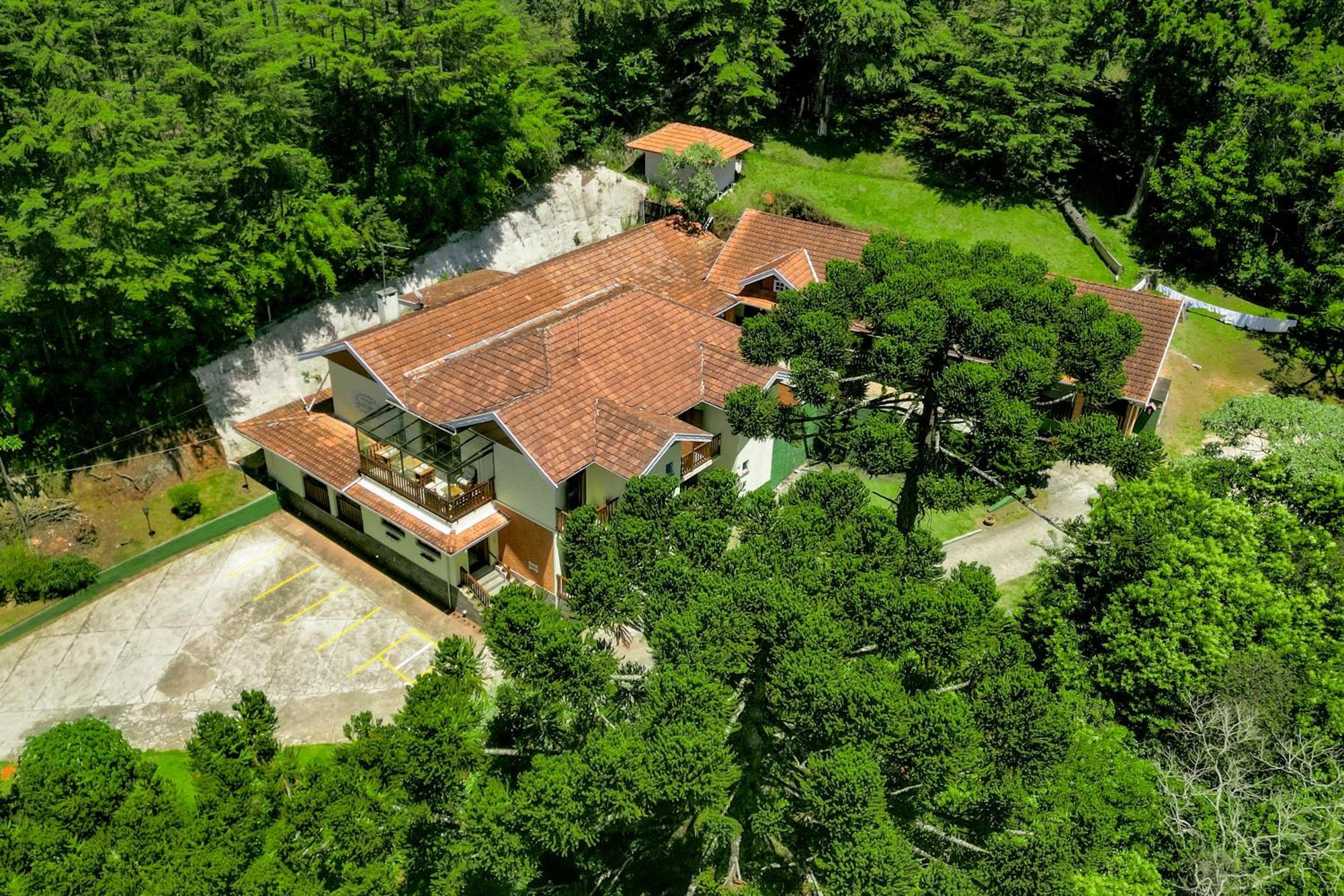 Hotel Floratta Campos do Jordao